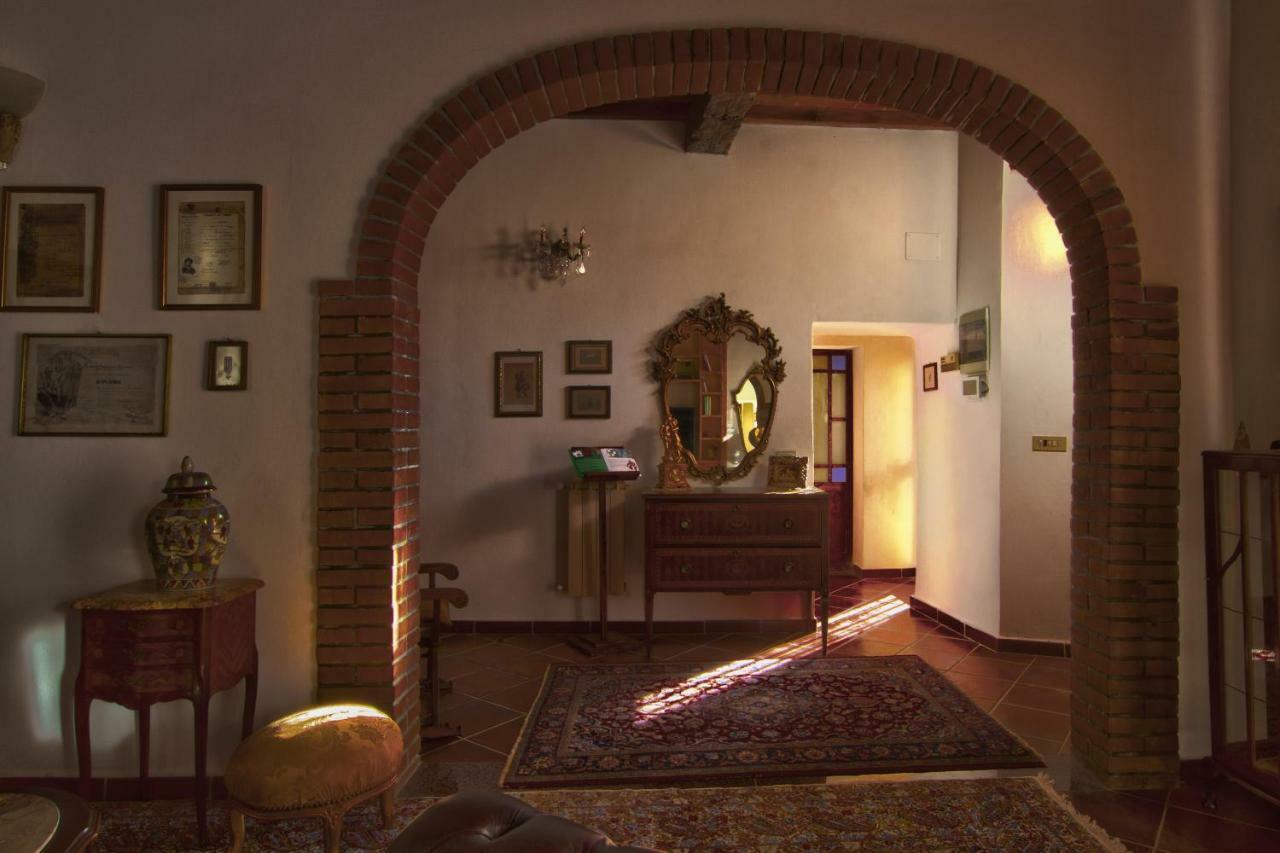 Borgo Della Rocca Bed and Breakfast Montemurlo Eksteriør billede