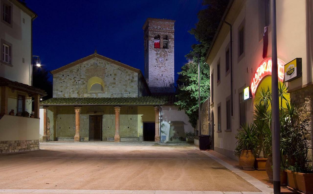Borgo Della Rocca Bed and Breakfast Montemurlo Eksteriør billede