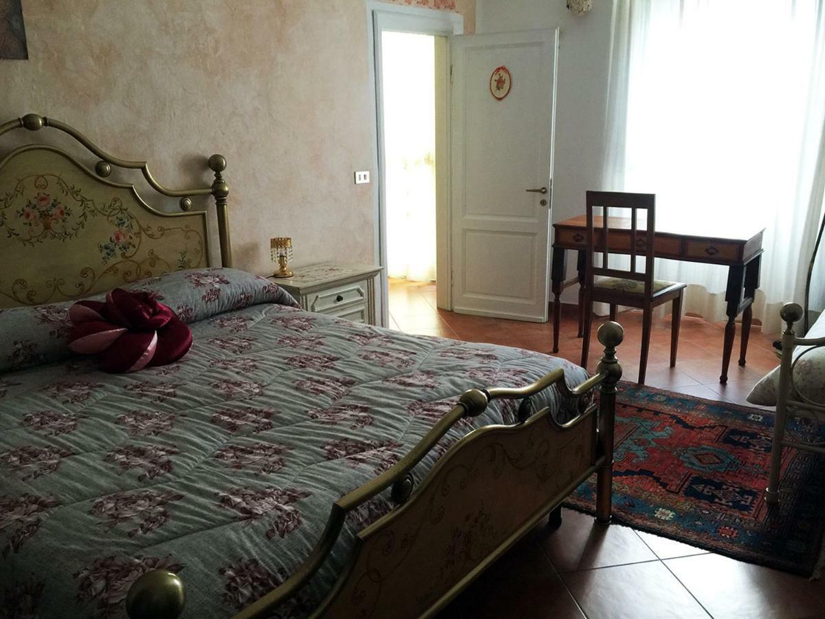 Borgo Della Rocca Bed and Breakfast Montemurlo Eksteriør billede